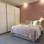 아파트 Prisma - Modern & Spacious Near Fair