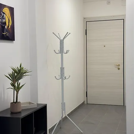 Prisma - Modern&spacious Near Fair Apartamento Verona